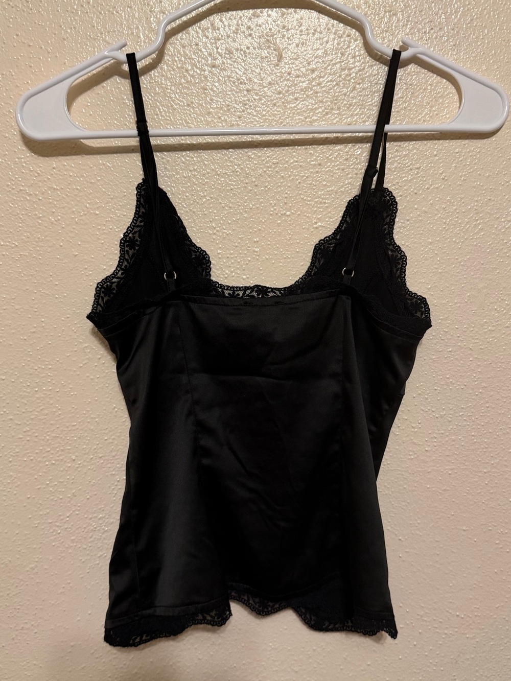 NWOT Princess Polly Black Juliana Top (Size 2) - Picture 3 of 5